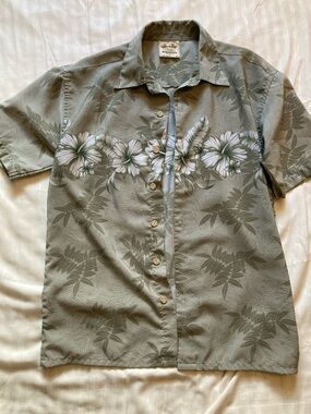 Island Tropics Short Sleeve Button Up